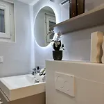 Opera Διαμέρισμα *
